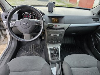 Opel Astra H Caravan 1.7CDTI, 74kW, 2006 - 7