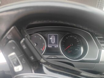 Prodám VW Passat B8, 6/2017, 2.0 - 7