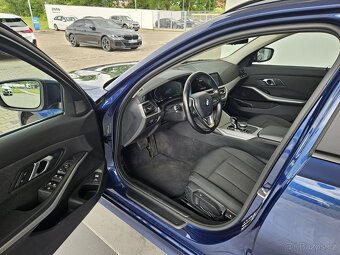 BMW 320d xDrive Touring Advantage - 7