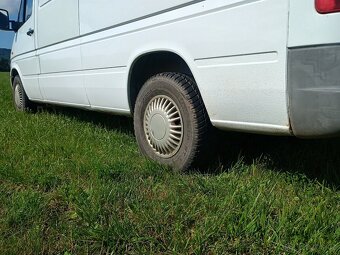 Mercedes-Benz Sprinter - 7