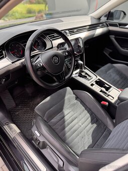 Volkswagen PASSAT variant 2.0TDI DSG BMT Highline - 7