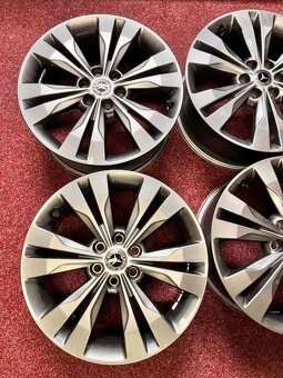 6x114,3 R18 originál Mercedes X-Class X470 - 7