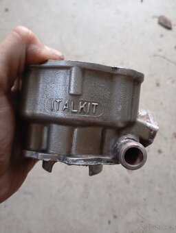 Díly motoru d50b - 7