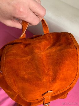 Krasny kozeny batoh/ brousena kuze novy - 7