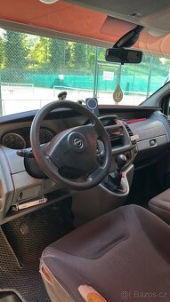 Opel Vivaro 2.0 nafta , 84 kw , 8/2007 - 7