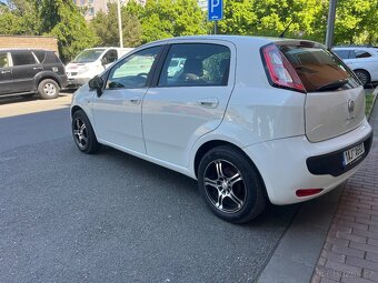 Fiat Grande punto evo 1.2. Rok 2010 - 7