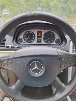 Mercedes benz B 180 - 7