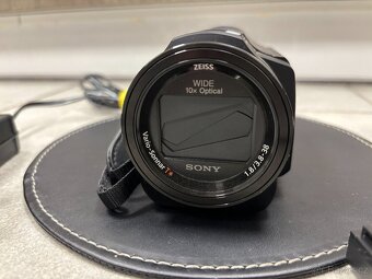 Videokamera Sony FDR-AX33 Handycam 4K - 7