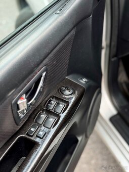 Kia Sorento 2.5 nafta 125kw rok 2009 - 7