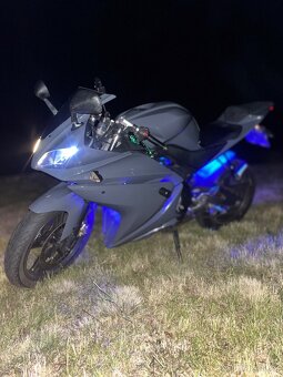Yamaha yzf125r - 7