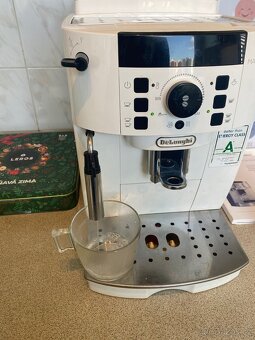 Kávovar Delonghi Magnifica S ECAM - 7