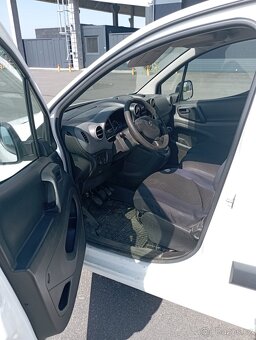 Berlingo 1,6 diesel, 66 kW , 3 místa, tempomat, klimatizace - 7
