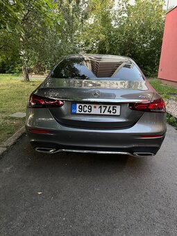 Prodám MB E-400d, 58000 km, top. stav info@autoprosek.cz - 7