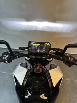 KTM 390 Duke - 7