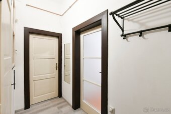 Pronájem bytu 2+kk 36 m² Zikova, Praha - Dejvice - 7