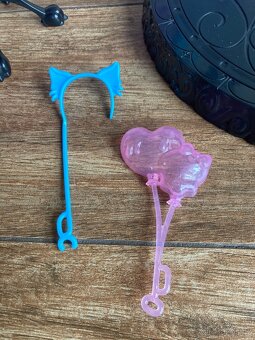 Monster high podium se světelnými efekty - 7