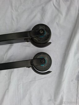 Kolečkové lyže INOVIK - 7