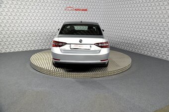 Škoda Superb 2.0 TDi 110kW Ambition - 7