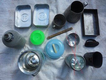 prodám různé staré kuchyňské vybavení. - 7