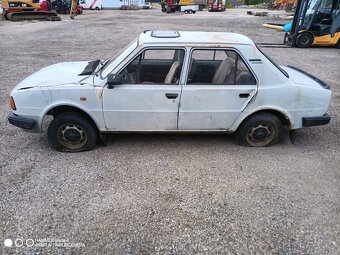 Škoda 120L - 7