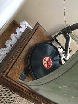 Gramofon s troubou - 7