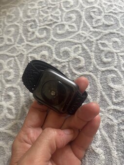 Apple Watch SE 1. Generace - 7