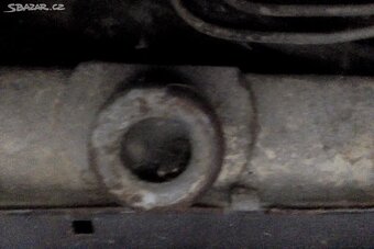 ALFA ROMEO 33 model 905 1,7 QV - 7
