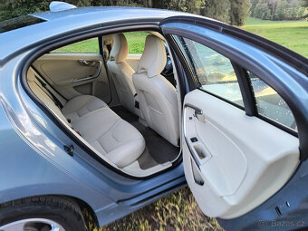 Volvo S60 - 7