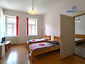 Prodej, činžovní dům, 800 m2, Plzeň, ul.Lindauerova - 7