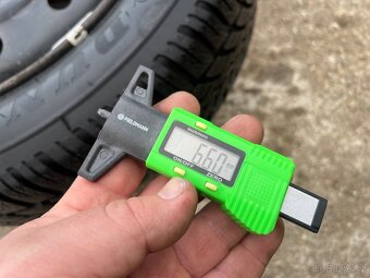 Zimní sada Suzuki Swift 4x100 175/65/15 vč tpms - 7