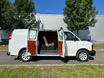 Chevrolet Express 4x4, rok 2013, 5.3 V8, 5 míst, 1.majitel - 7