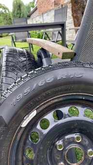 Sada plech. kol 15" + zimní pneu Pirelli (195/65) - 7