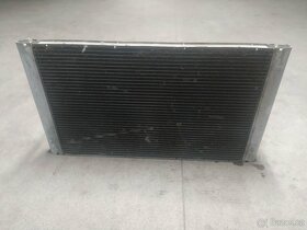 BMW E60/E61 535d 200kw chladič vody motoru - 7
