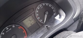Škoda fabia na díly - 7