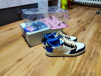 Nike Air Jordan 1 Low Travis Scott Fragment Retro OG - 7