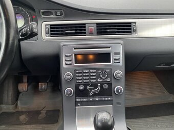 Volvo V70 2.0d ,  100 kW nafta, 2010 - 7