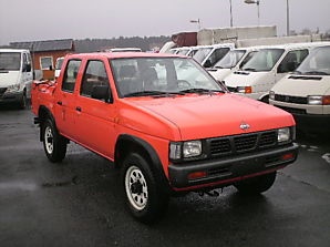 NISSAN PICKUP D21 – Maska, Světla, Blikače, .. - 7