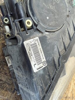 HALOGENOVÉ SVĚTLOMETY VW TOUAREG 7L 7L6941016CE/7L6941015CE - 7