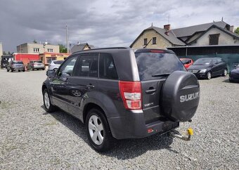 Suzuki Grand Vitara 2.4i 4x4 Tažné, Výhřev. Sed. benzín - 7