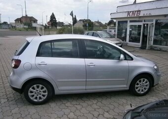 Volkswagen Golf Plus 2.0FSi 110kw,2x kola benzín manuál - 7