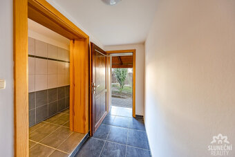 Pronájem bytu 1+kk, 27 m² v rodinném domě, Hluk - 7