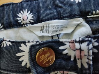 Dívčí kraťasy velikost 134 - 7