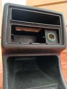 VW Golf 2 - originál původní středový panel - 7