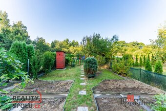 Prodej, pozemky/zahrada, 185 m2, Rybitví, Pardubice [ID 7585 - 7