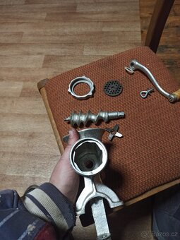 Mlýnek na maso 5 - 7