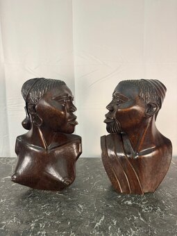 Párový set afrických dřevěných bust (602001) - 7