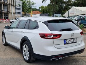 Opel Insignia 4x4 AUTOMAT COUNTRY 154KW rok 2019 - 7