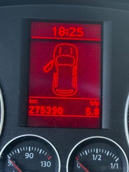 Volkswagen touran 2.0 tdi - 7