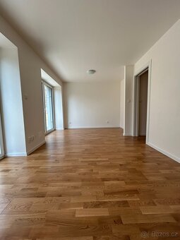 Pronájem Bytu 1+kk Dubňany s krásnou terasou - 7