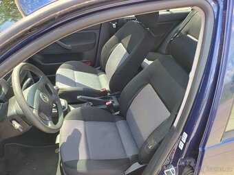 VW Golf 1.4 16V SPECIAL - 7
